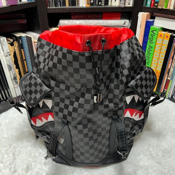 SPRAYGROUND HENNY AIIR TO THE THRONE MONTE CARLO BACKPACK / BOOK BAG - Picture 7 of 9